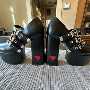 Lamoda Black Triple-Strap Platform Mary Jane Heels